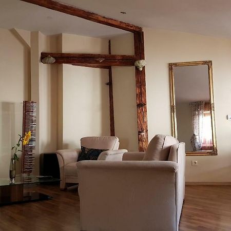 Appartamento Apartament Central Gran Varadino Esterno foto